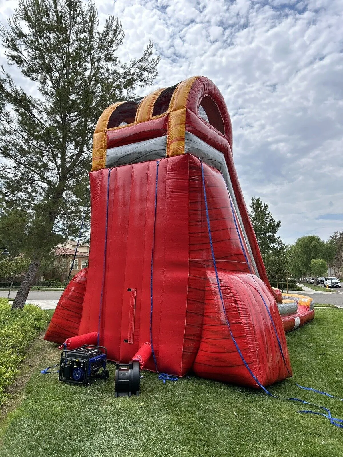 22ft COMMERCIAL GRADE RED MARBLE INFLATABLE WATERSLIDE  w/ 1.5 Blower (OPEN BOX)