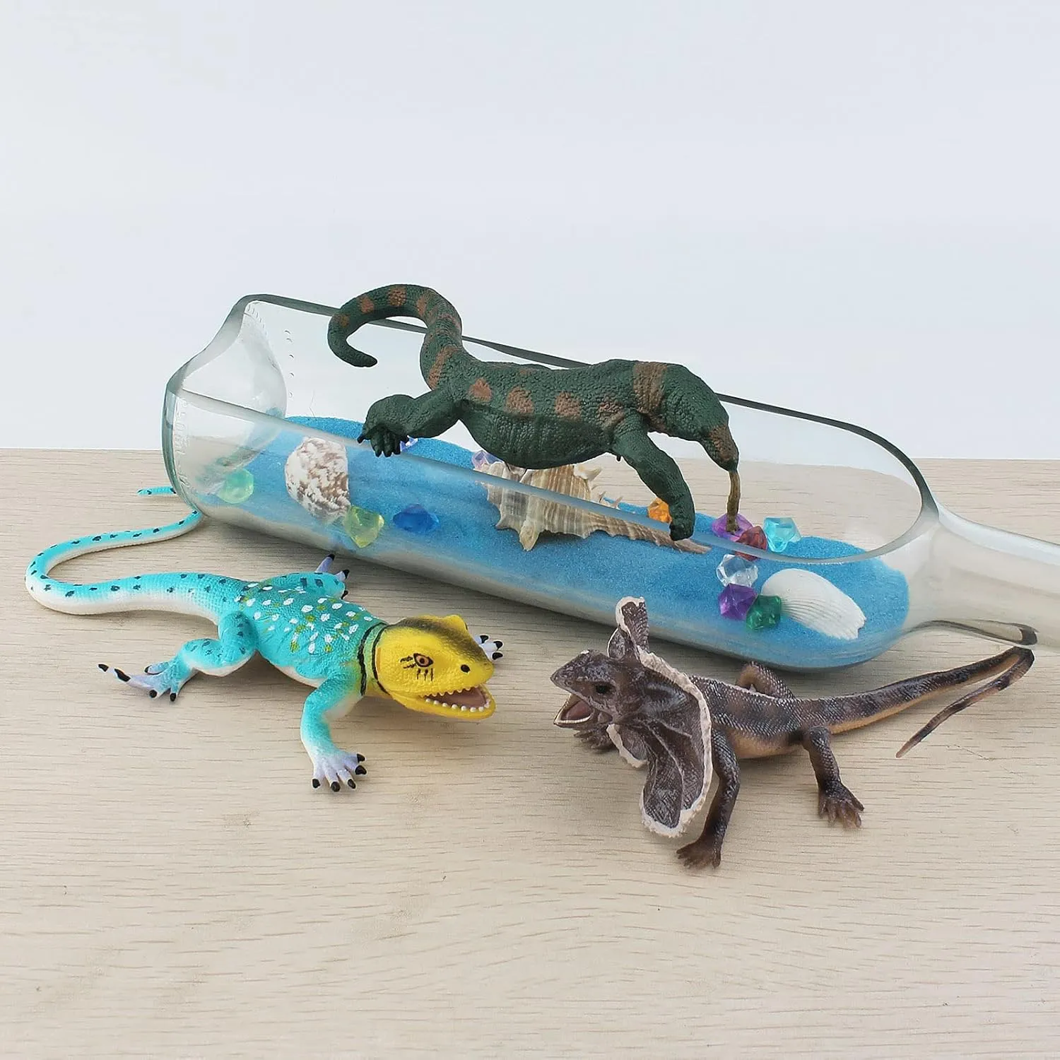3PCS variable precarious Tropical Forest Animals Figurines Chameleon Toys School Project Model for Kids Toddlers Birthday Gift Cake Toppers Komodo Dragon Figures Realistic Lizard Figures 