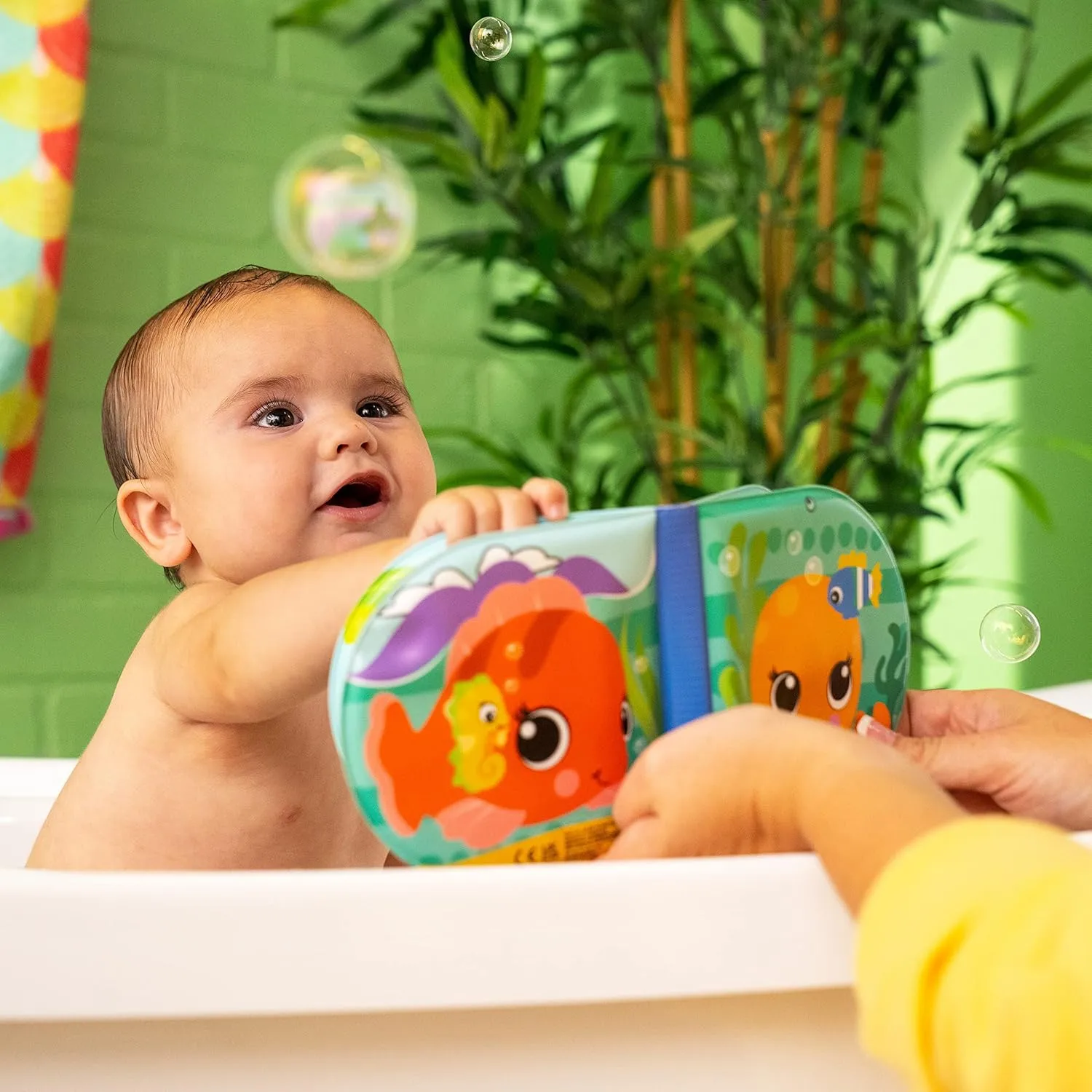 6 Months  Bright Starts Splash$ fragrance agree Splash Baby 15pc Bath Set - Waterproof Book$ Rubber Ducky$ Animal Toys and Stacking Cups$ Unisex$ 
