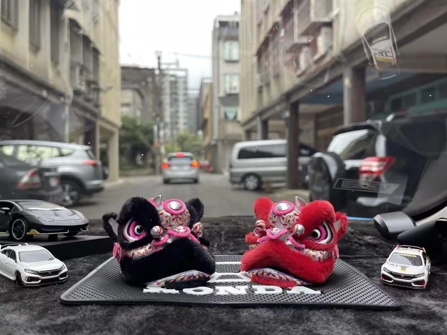 Cars and as Ornaments. (Pink) Handcrafted Traditional Chinese Lion Dance Decorations, Canada slacken Realistic and Lifelike, Suitable for Hanging in 