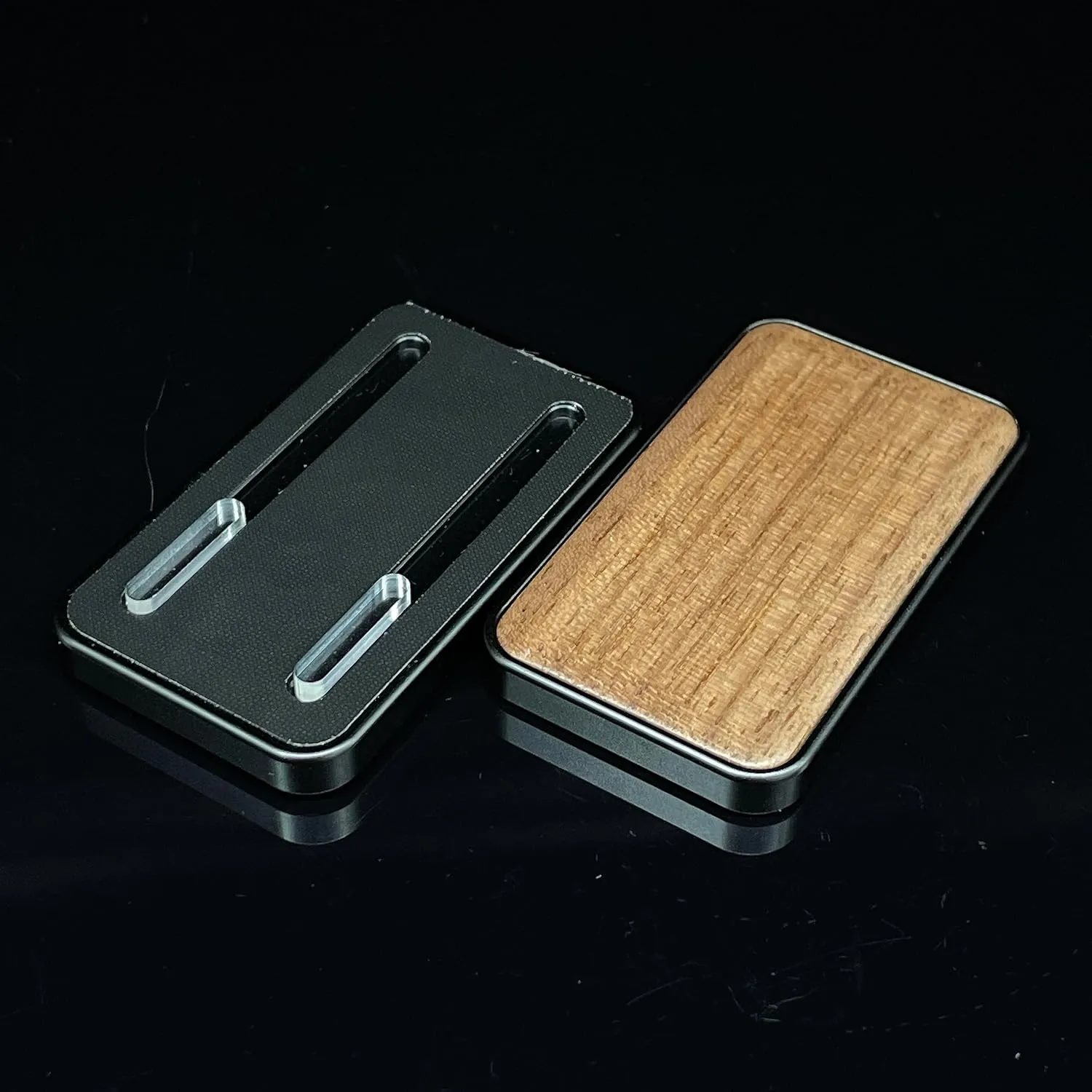 Fidget Clicker Adult Fidget Toys ADHD Tool Anti-Anxiety Office Desk Toys Adult squeeze potassium semester Stress Relief Toys (Black Frame) Metal Frame Walnut Haptic Slider Push Game EDC 