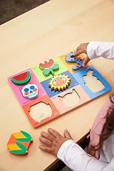 MIS Amigos/My Friends Wooden Tray Puzzle