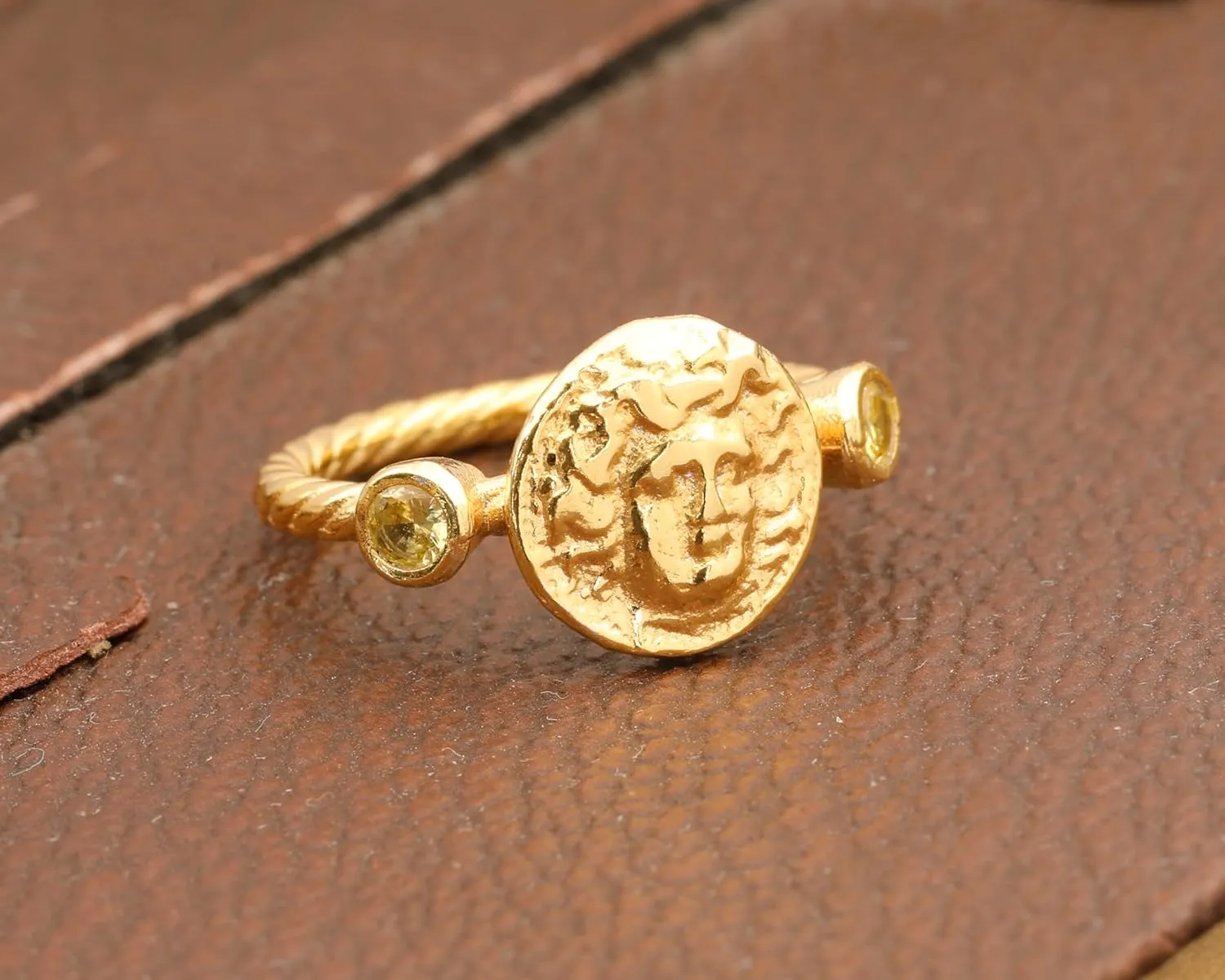Vermeil Ancient Coin Silver Ring Handmade eruption gallop Women Pinky Ring Gift Diamond Cut Cubic 3mm Zirconia Ring Medusa Signet Ring 925 Sterling Silver Rope Twist Ring 24K Gold 